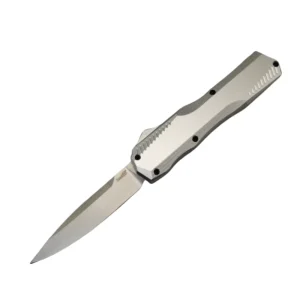 Neues schlichtes silbernes Donut-Springmesser OTF